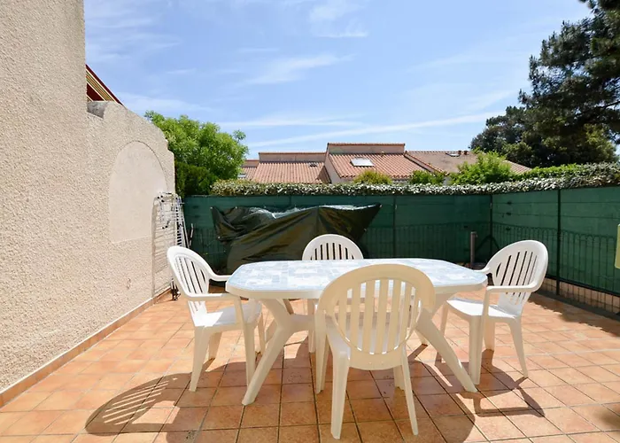 Holiday home Jolie Maison T3 Bis A La Palmyre, 6 Pers, Terrasse - Fr-1-705-45 Les Mathes