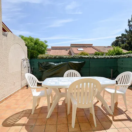 Feriehus Jolie Maison T3 Bis A La Palmyre, 6 Pers, Terrasse - Fr-1-705-45 Les Mathes