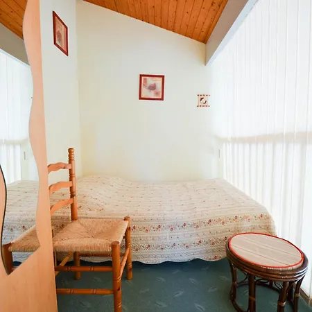 Jolie Maison T3 Bis A La Palmyre, 6 Pers, Terrasse - Fr-1-705-45 Les Mathes